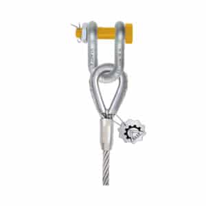 THIMBLE EYE WITH DEE-SHAPED SHACKLE BOLT PIN ON ONE SIDE AND OTHER SIDE OPEN